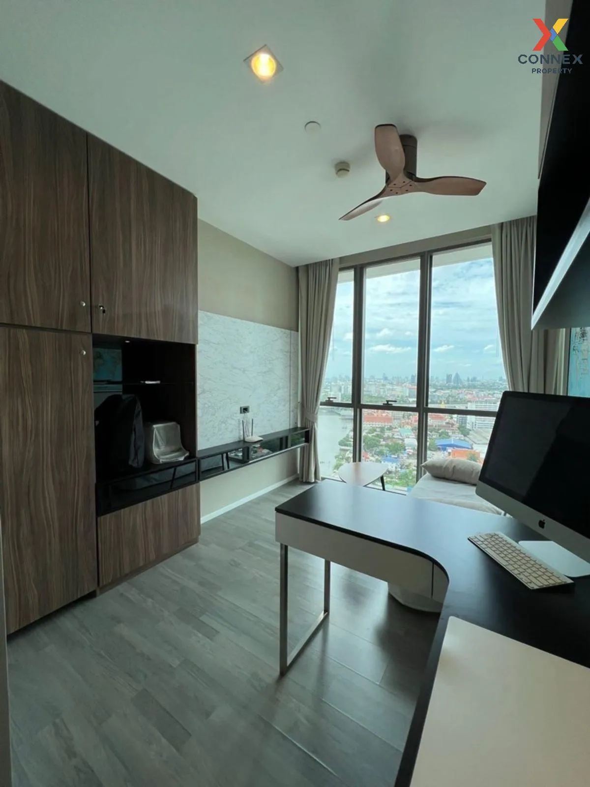 For Sale Condo , 333 Riverside , high floor , river view , MRT-Ba 3