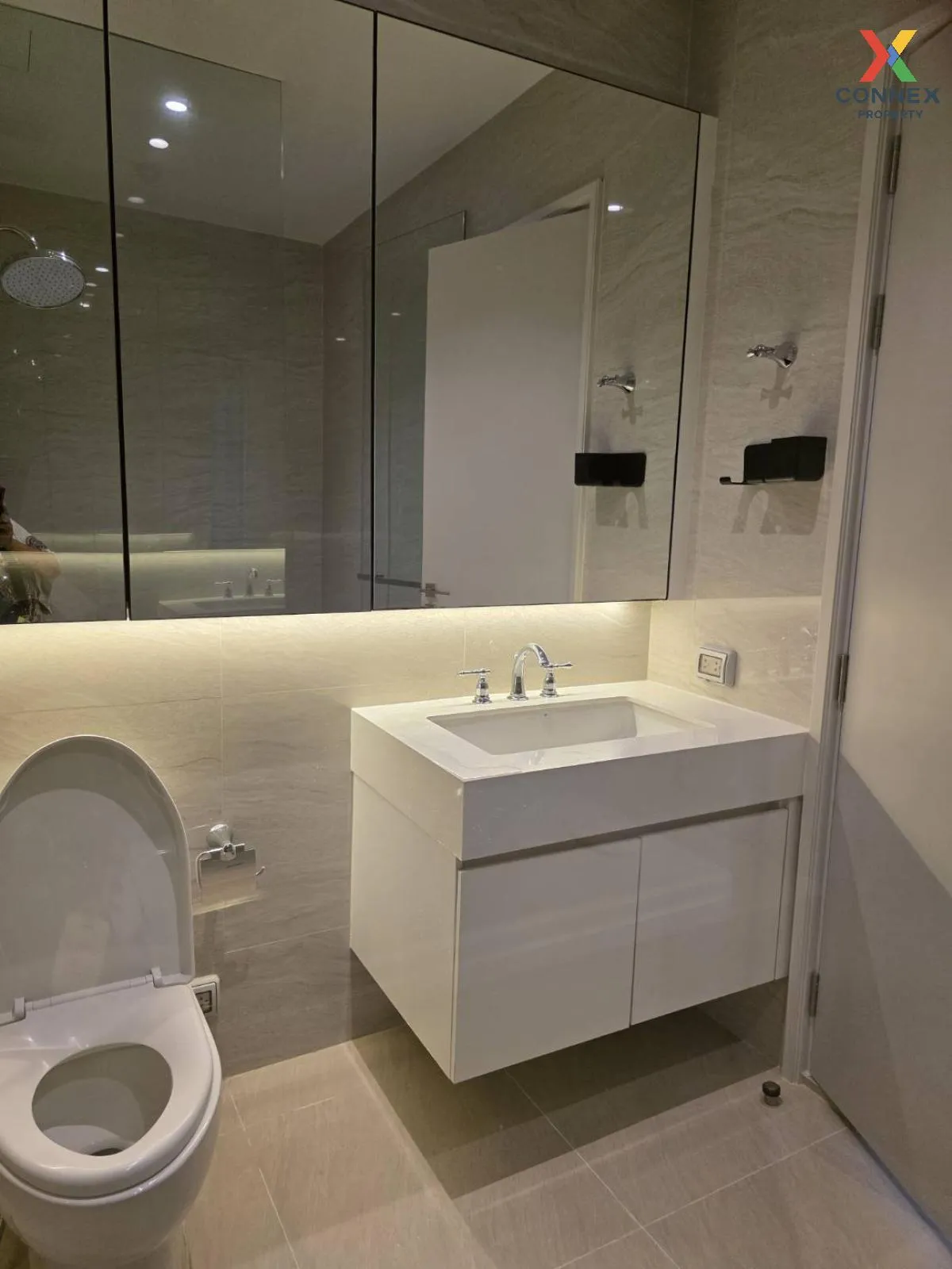 For Sale Condo , Muniq Langsuan , BTS-Ratchadamri , Lumpini , Pat