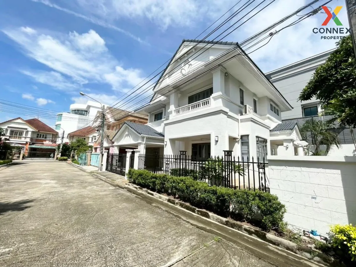 For Rent House , Baan Krongthong Phatthanakan , Suan Luang , Suan 2