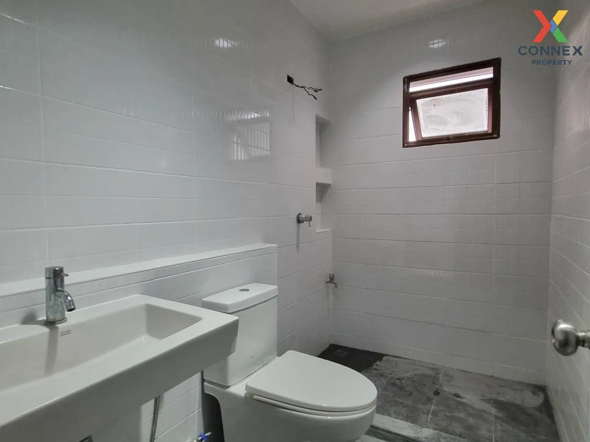 For Sale House , Burasiri Ratchaphruek-345 , Khlong Khoi , Pak Kr 4