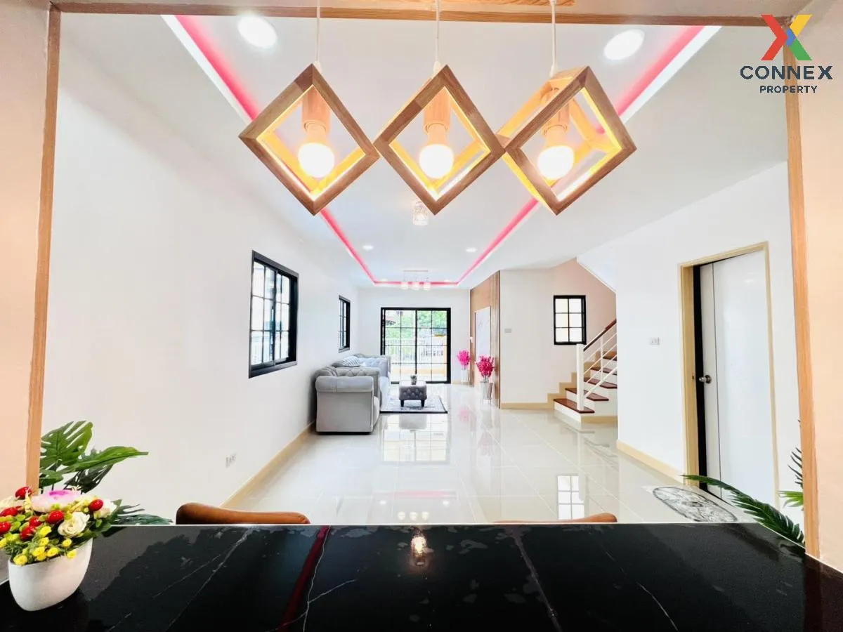 For Sale Townhouse/Townhome  , Pruksa Ville 19 Wongwaen - Pinklao