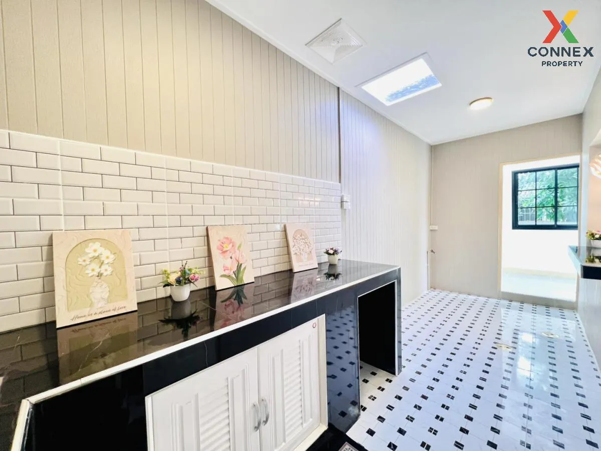 For Sale Townhouse/Townhome  , Pruksa Ville 19 Wongwaen - Pinklao