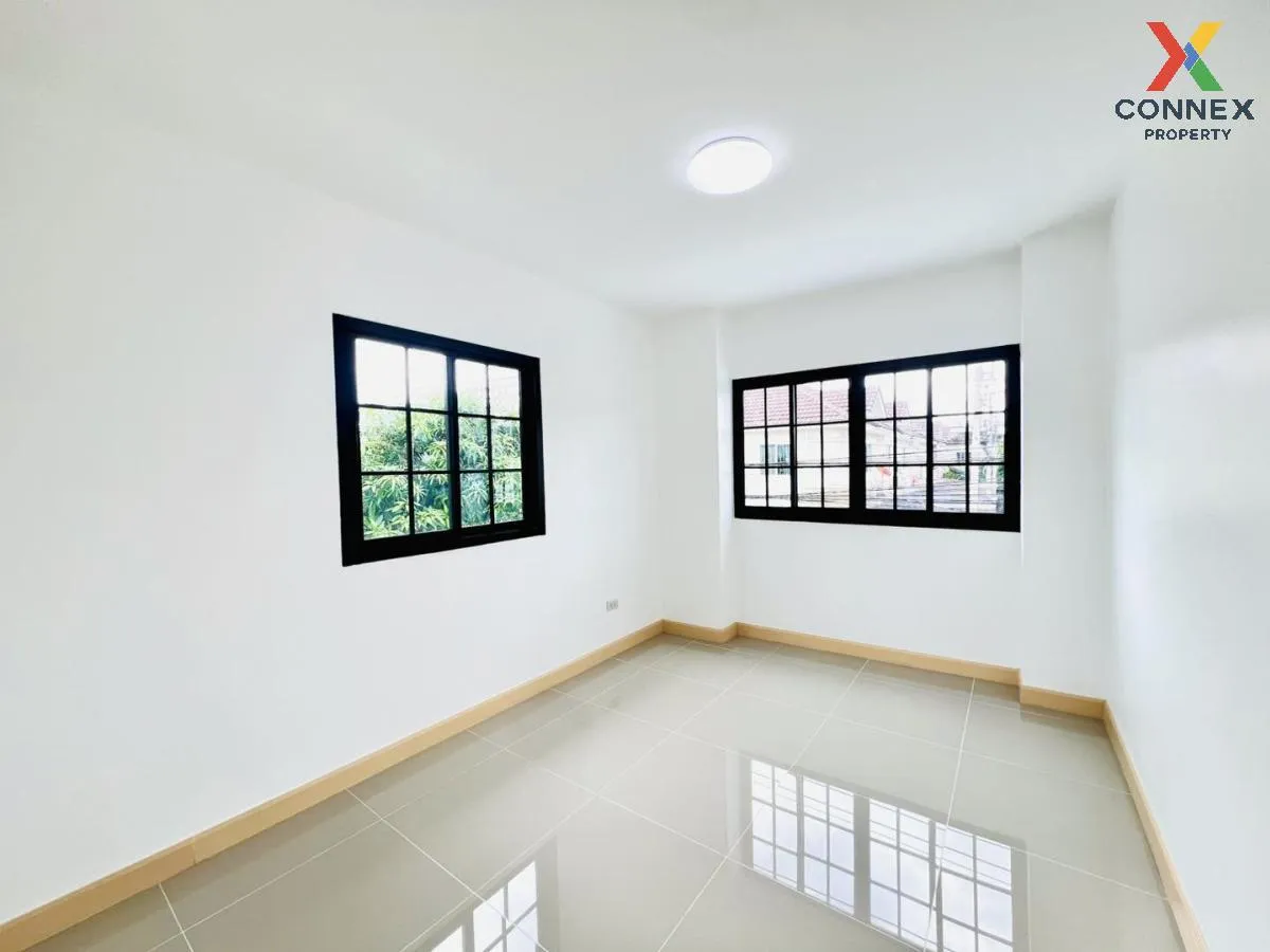 For Sale Townhouse/Townhome  , Pruksa Ville 19 Wongwaen - Pinklao