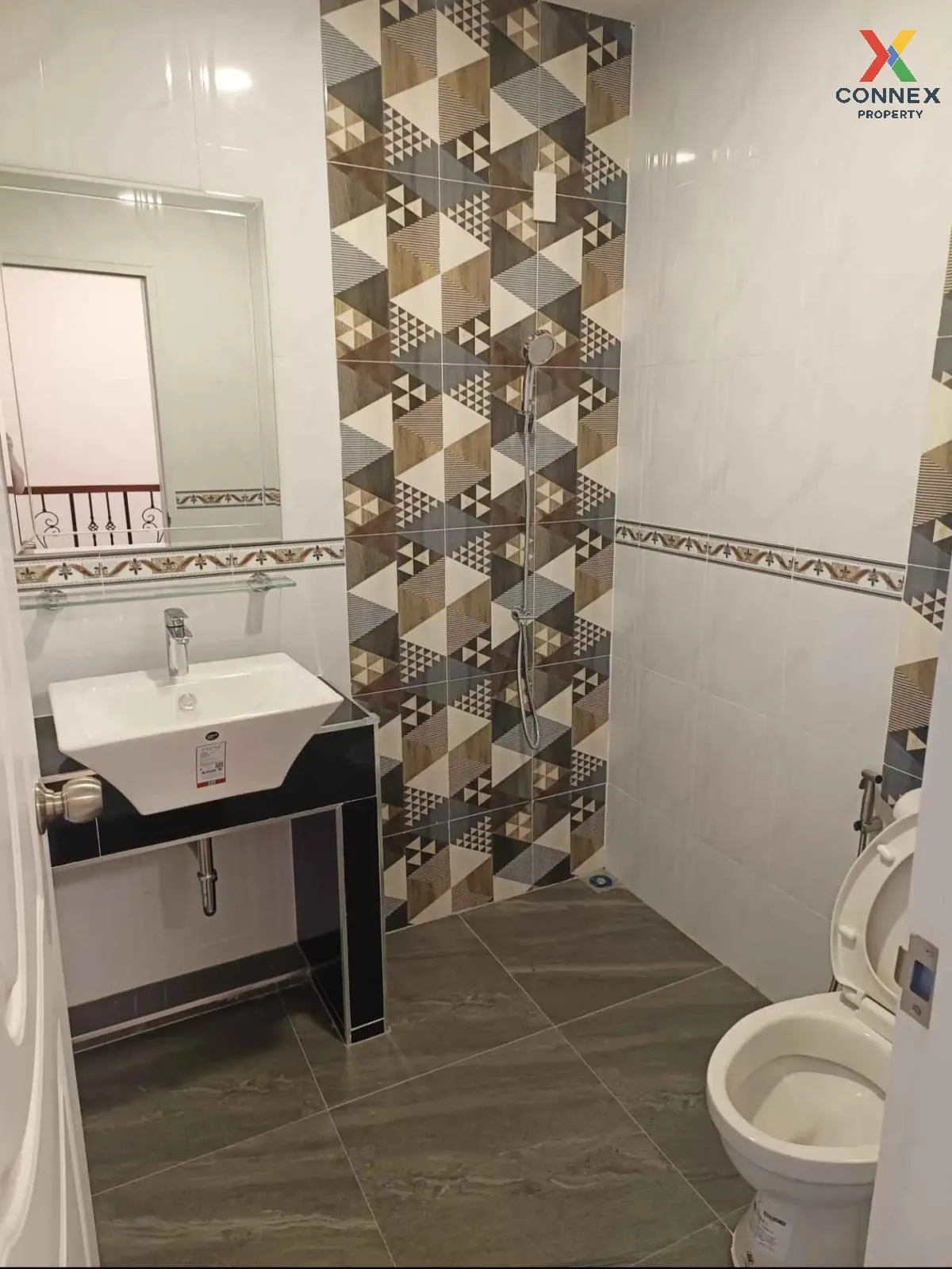 For Sale Townhouse/Townhome  , TRI Soranakom Home , Si Kan , Don 