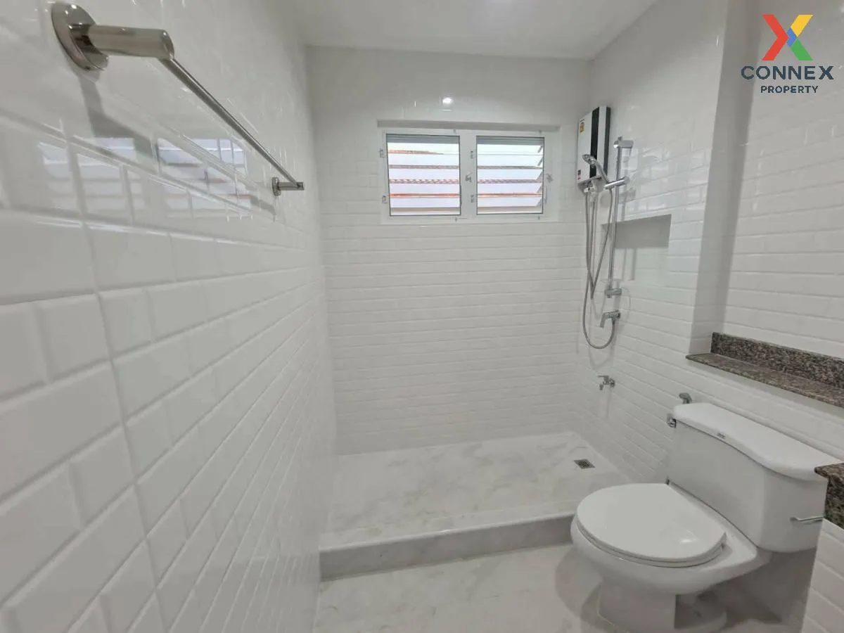 For Rent House , Mantana Srinakarin - Bangna , Bang Kaeo , Bang P