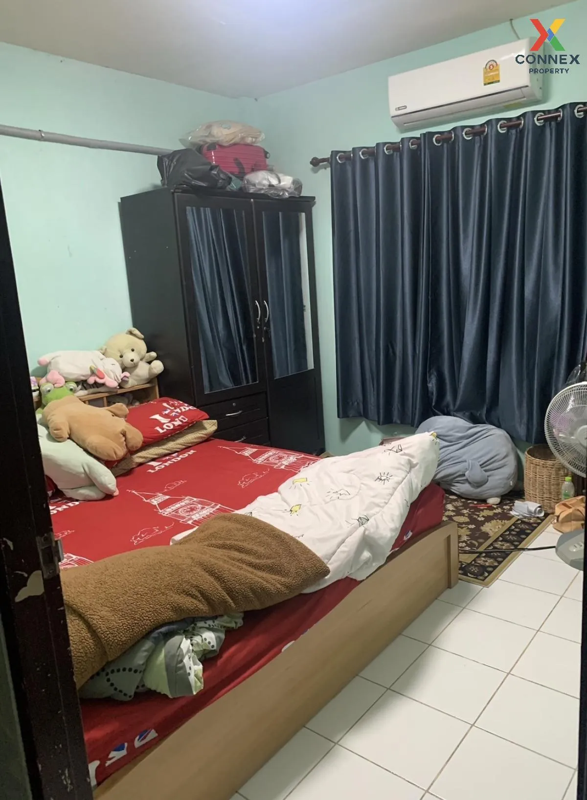 For Sale Townhouse/Townhome  , Baan Benjarat Erawan 2 , Khlong So