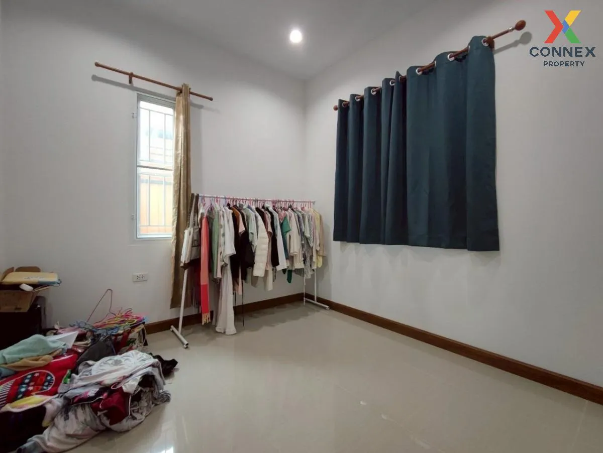 ขายบ้าน  หมู่บ้านฐานมั่นคง คลอง 2  อ.คลองหลวง จ.ปทุมธานี CX-13326