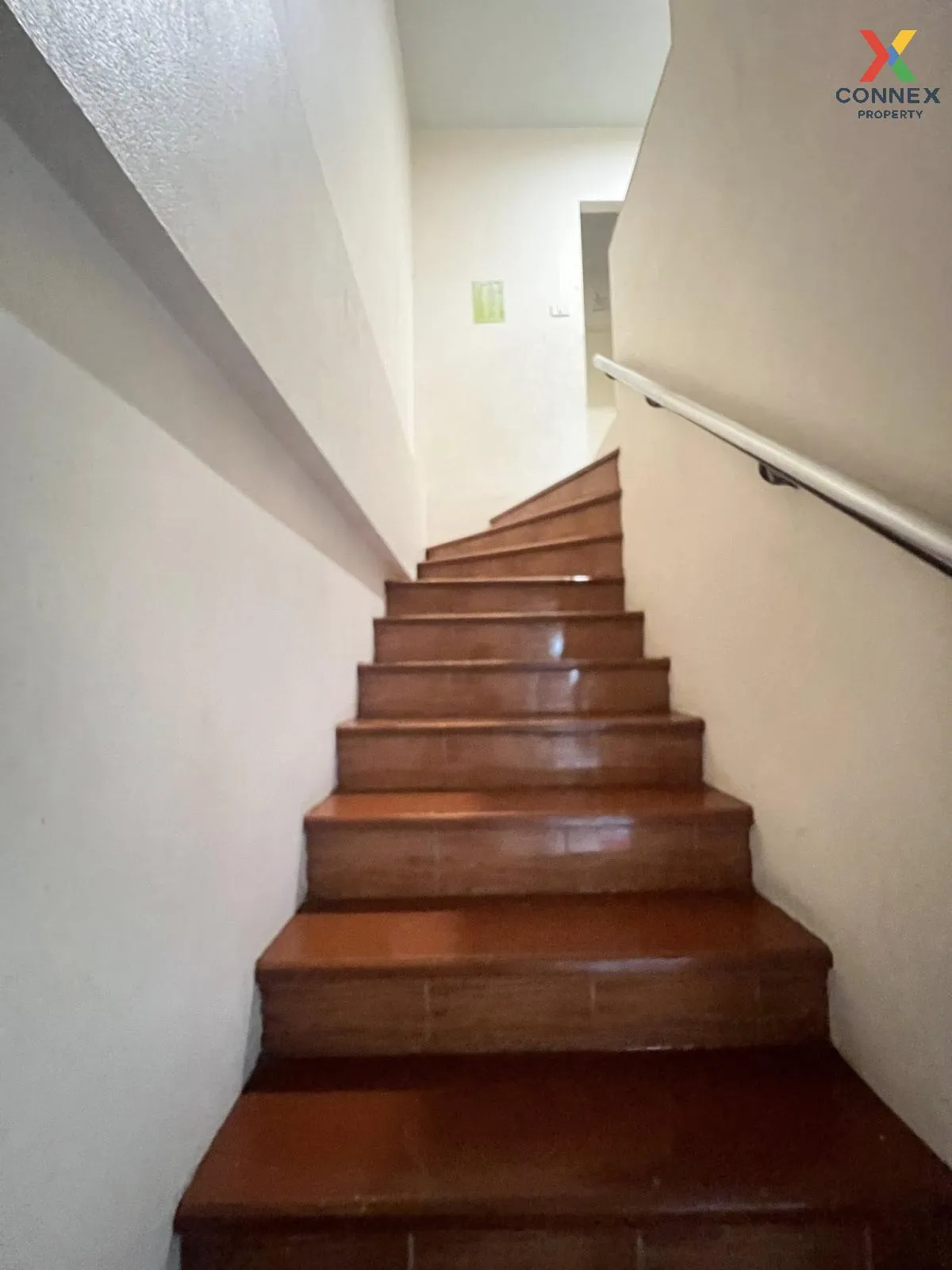 For Sale Semi-detached house in Soi On Nut 70/1 , Prawet , Prawet 3