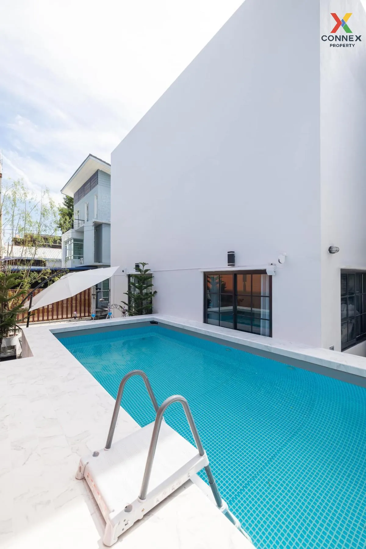 For Rent Modern Luxury Private Pool villa , Din Daeng , Din Daeng 2