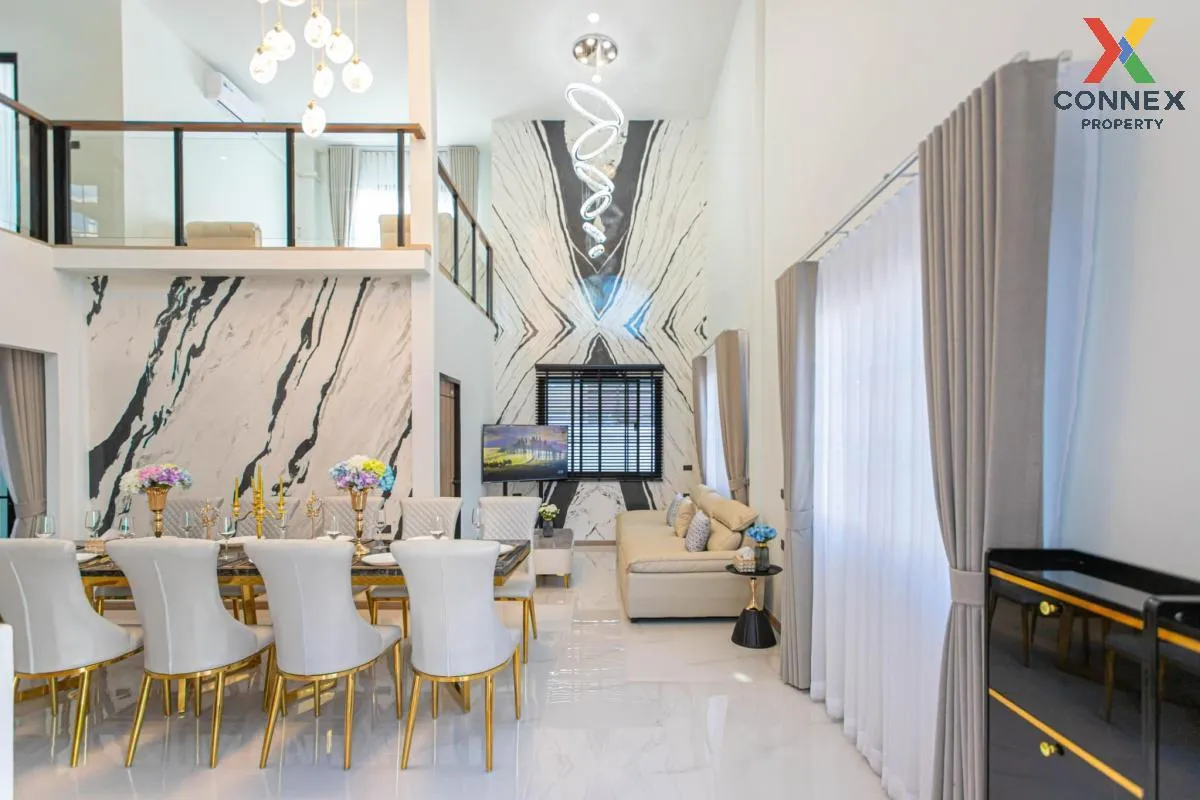 For Rent Modern Luxury Private Pool villa , Din Daeng , Din Daeng