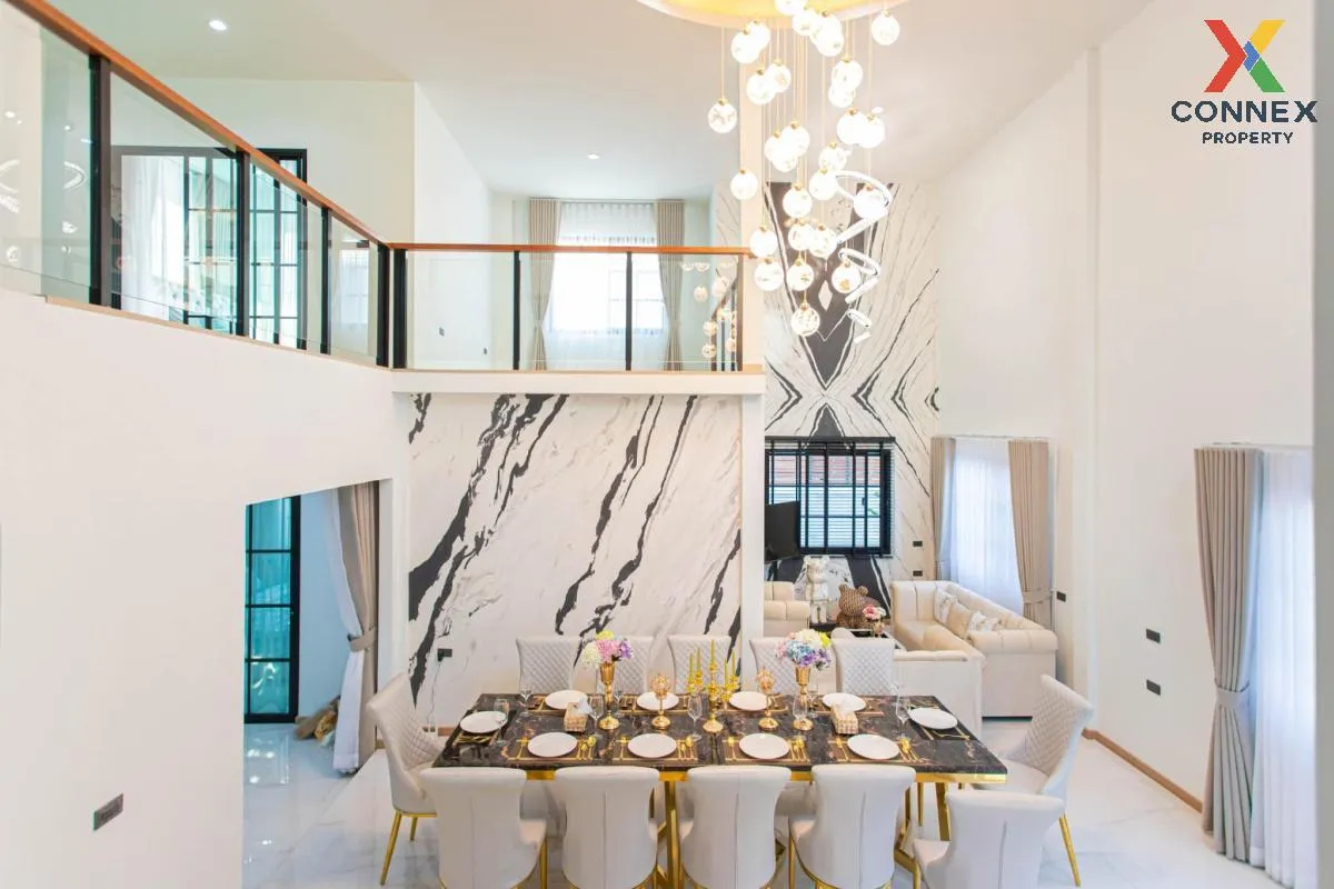 For Rent Modern Luxury Private Pool villa , Din Daeng , Din Daeng