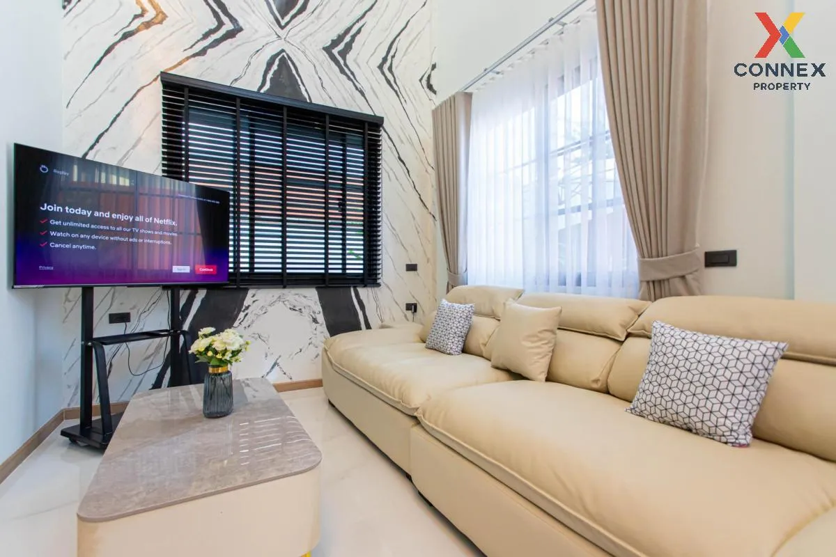 For Rent Modern Luxury Private Pool villa , Din Daeng , Din Daeng