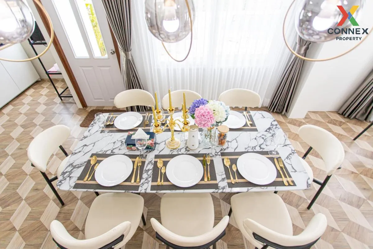 For Rent Modern Luxury Private Pool villa @Ratchada , Ratchadaphi