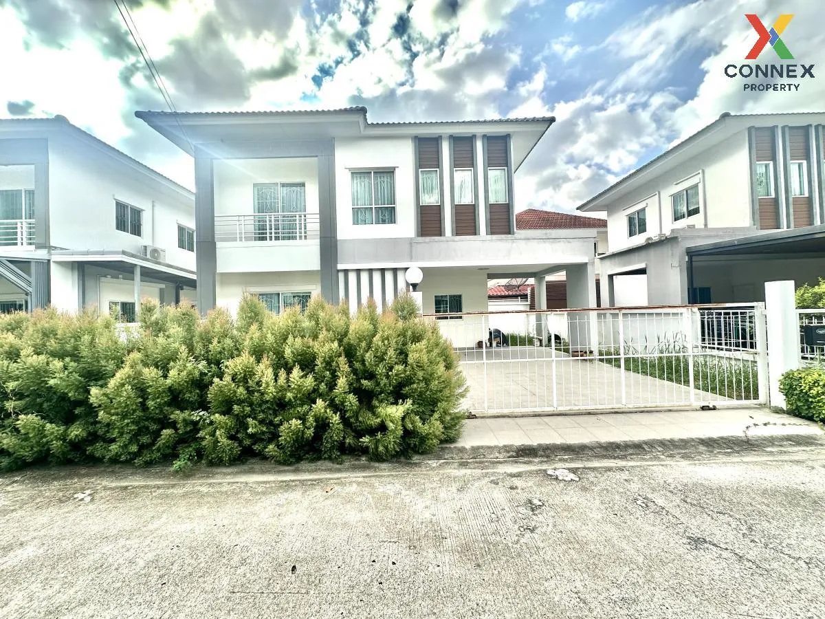 For Sale House , Lanceo Crib Pinklao-Rama 5 , wide frontage , Pla 1