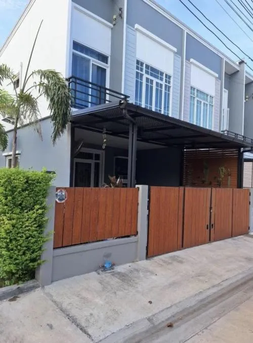 For Sale Townhouse/Townhome  , Gusto Petchakasem 69 - Kanchanapisek  , Nong Khaem , Nong Khaem , Bangkok , CX-133449