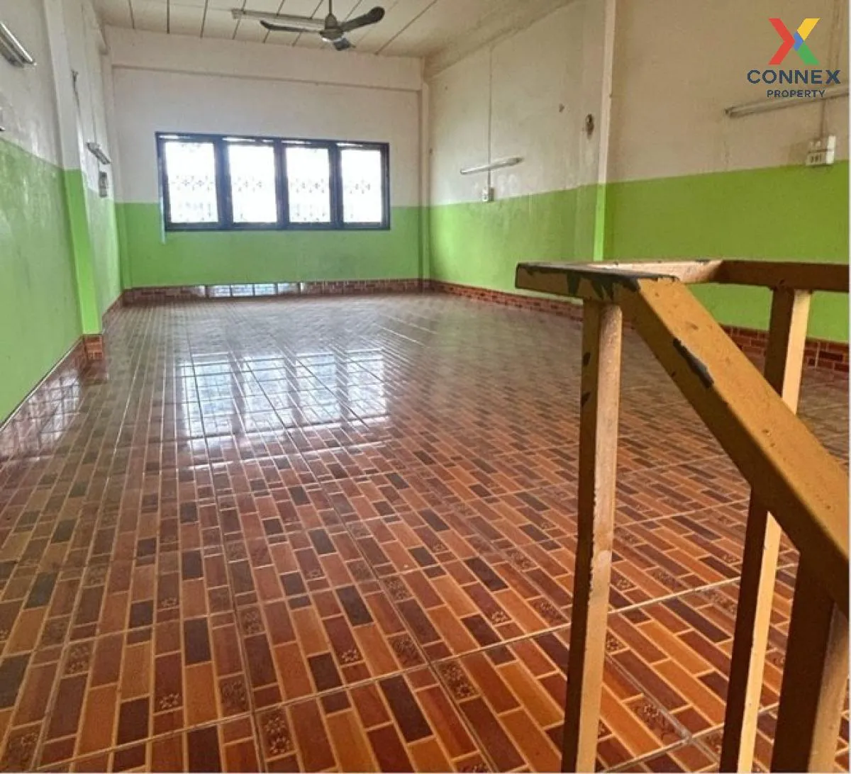 For Sale Townhouse/Townhome  , Baan Sriphet Petchkasem 106 , Nong
