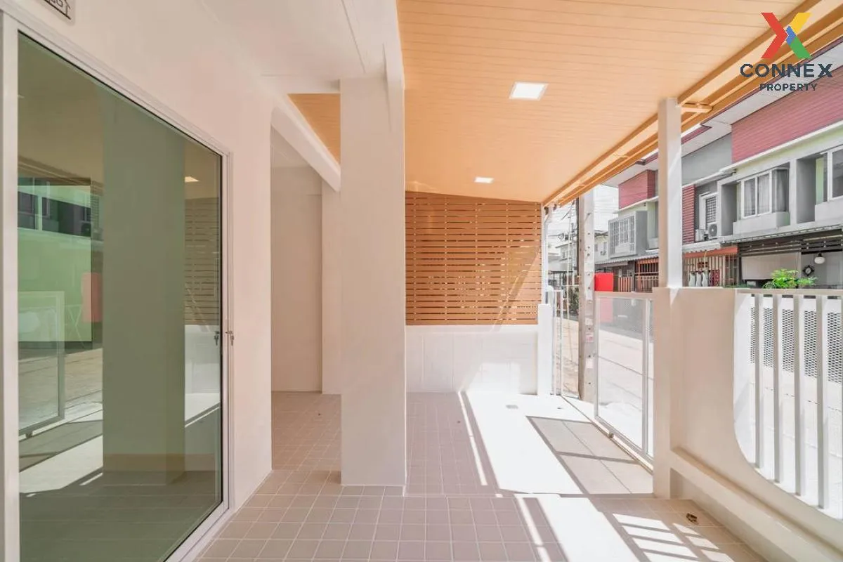 For Sale House , Buathong Thani Phase 17 , wide frontage , newly  3