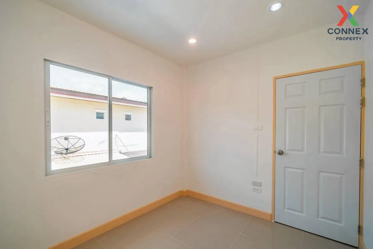 For Sale House , Buathong Thani Phase 17 , wide frontage , newly 