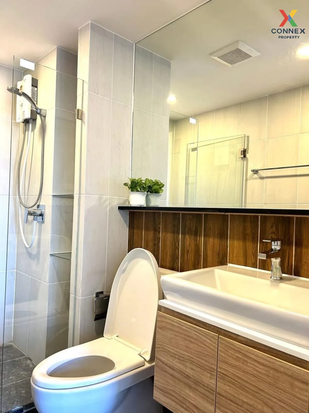 For Rent Condo , The Cube Loft Srinakarin-Theparak , nice view , 
