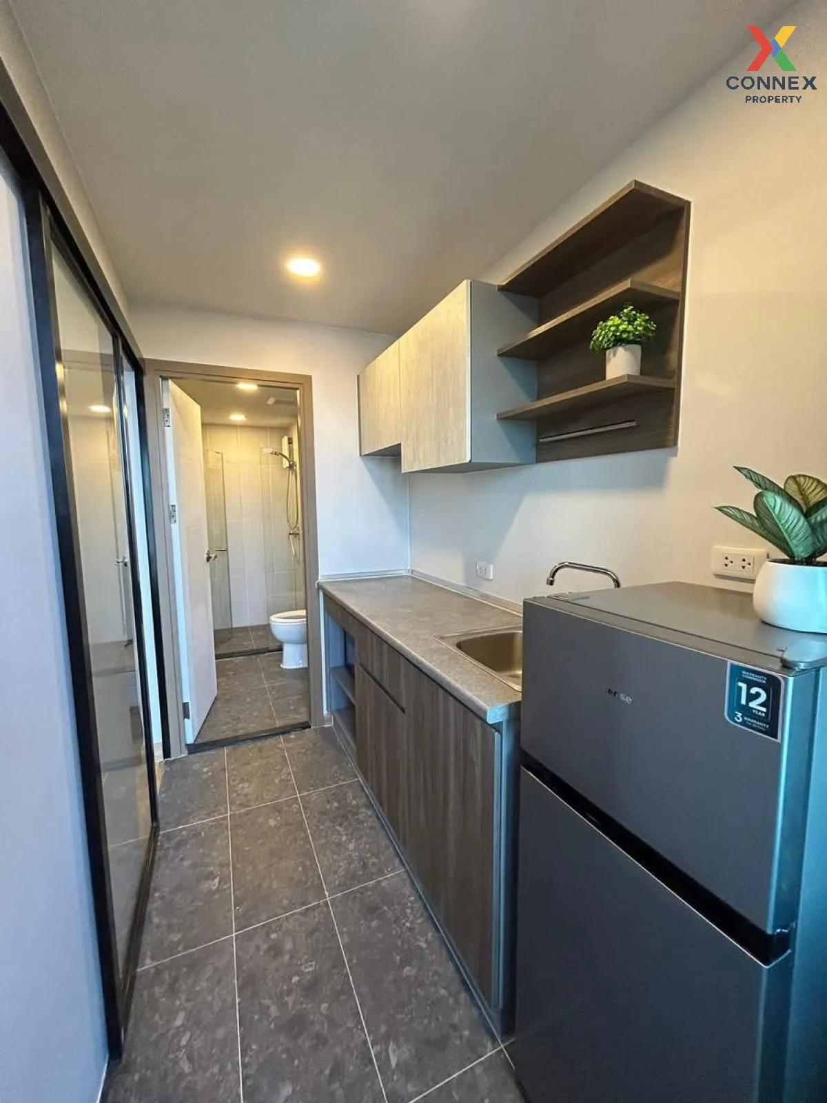 For Rent Condo , The Cube Loft Srinakarin-Theparak , nice view , 