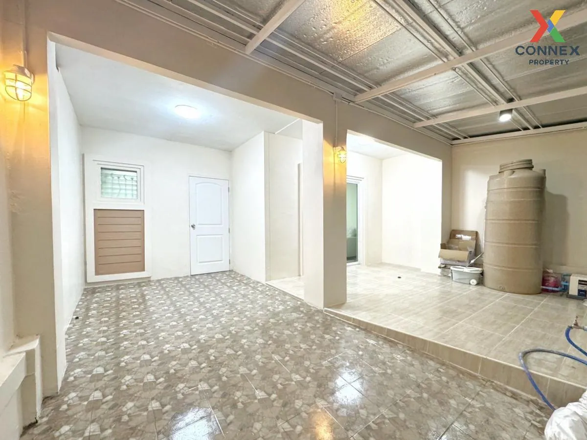For Sale Townhouse/Townhome  , Baan Pruksa 12/1 , Khlong Sam , kh 3