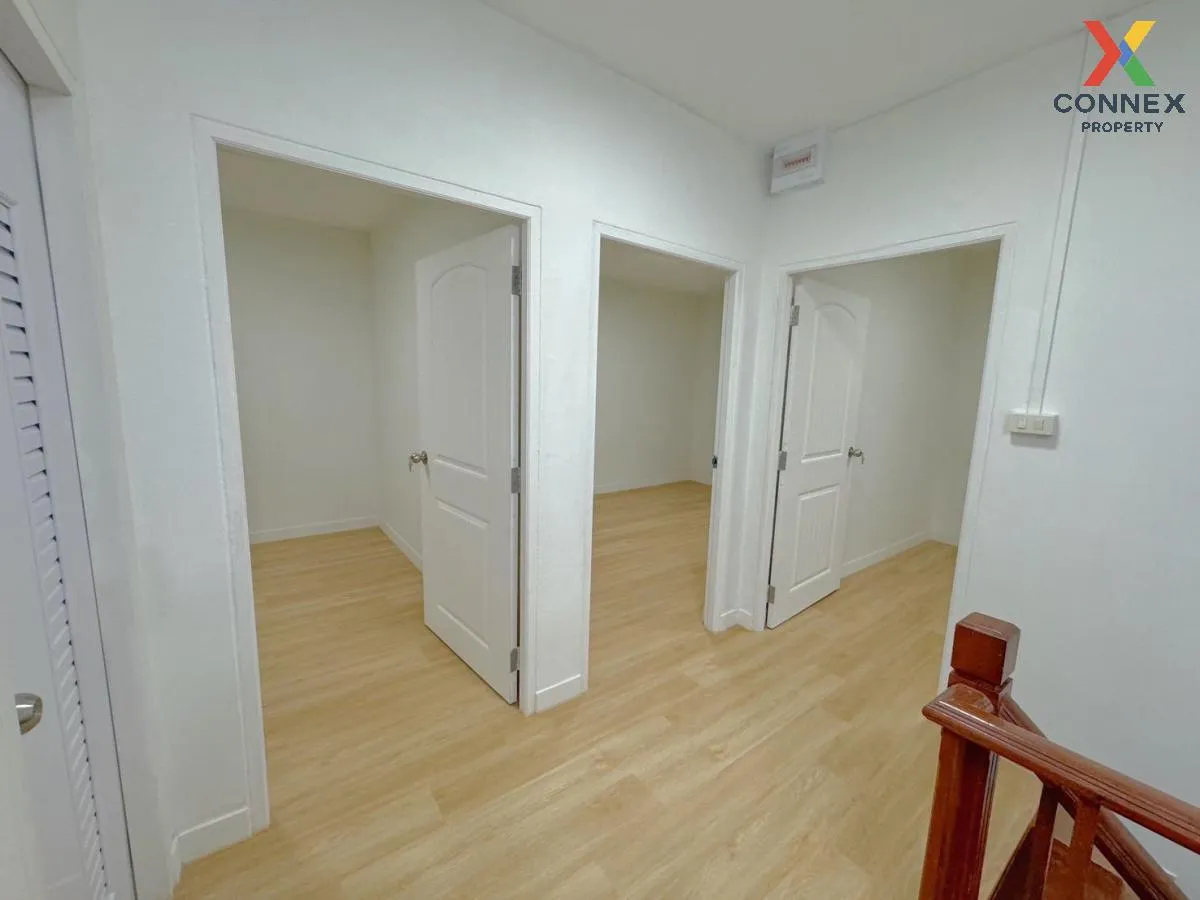 For Sale Townhouse/Townhome  , Baan Pruksa 12/1 , Khlong Sam , kh