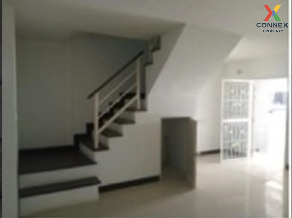 For Sale Townhouse/Townhome  , Preseo Plus One Amata Nakorn-Nong  4