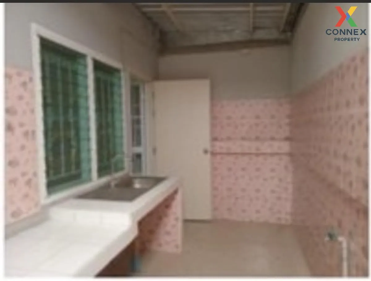 For Sale Townhouse/Townhome  , Preseo Plus One Amata Nakorn-Nong 