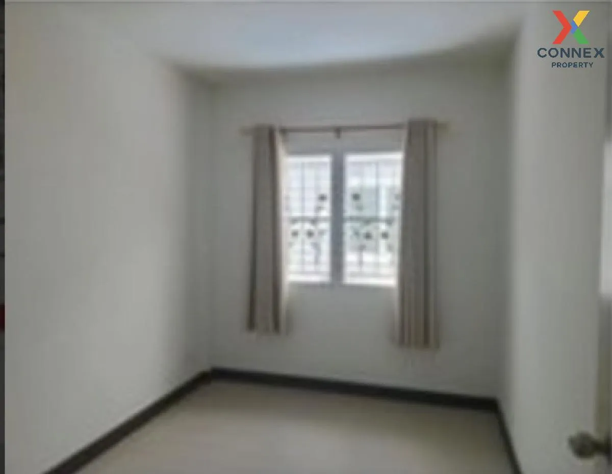 For Sale Townhouse/Townhome  , Preseo Plus One Amata Nakorn-Nong 