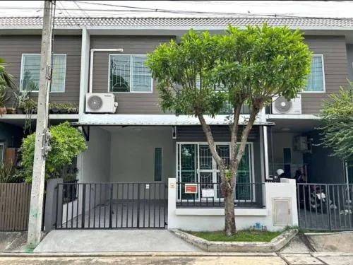 For Rent Townhouse/Townhome  , The Colors Wongwaen - Ramintra 2 , Bang Chan , Khlong Sam Wa , Bangkok , CX-133905