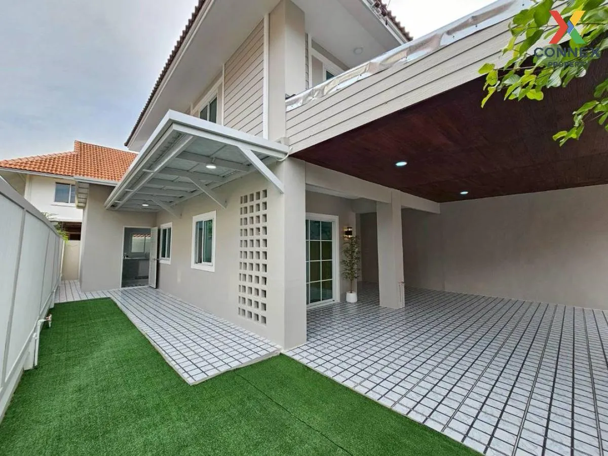 For Sale Townhouse/Townhome  , Baan Pruksa 33 Bangbuathong , wide
