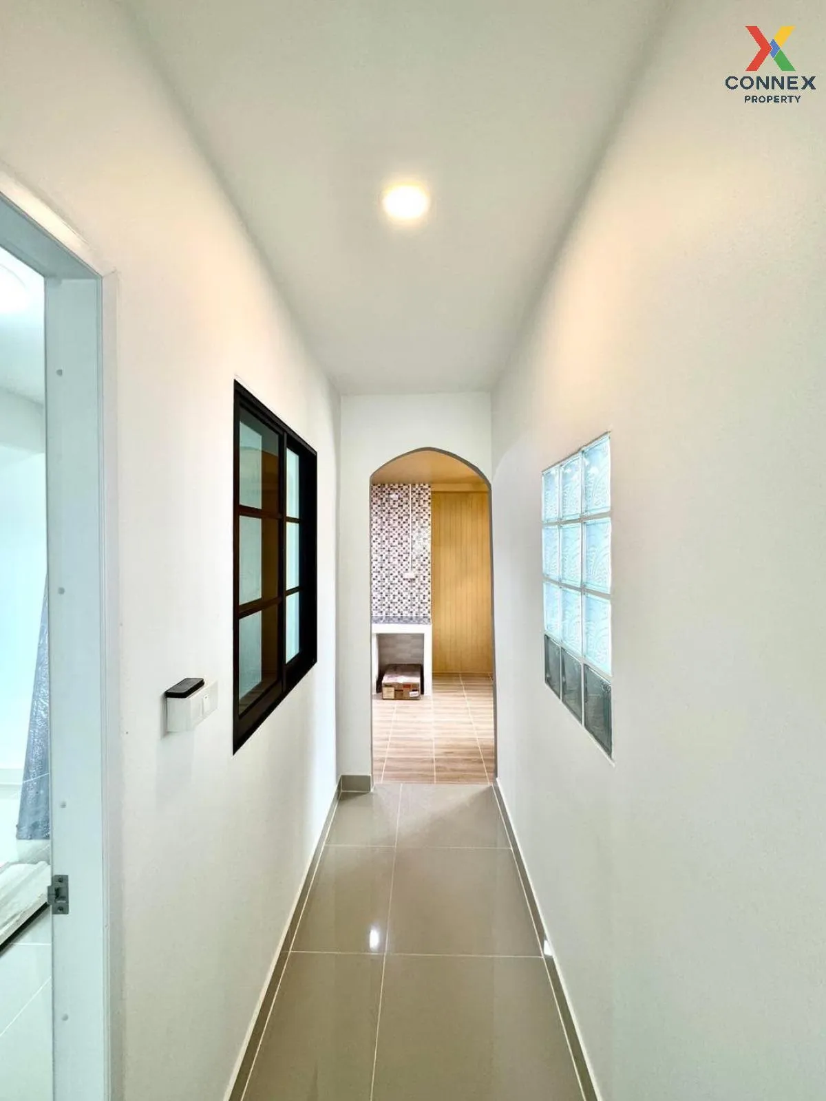 For Sale House , Baan Pornjira khong 7 , wide frontage , newly re