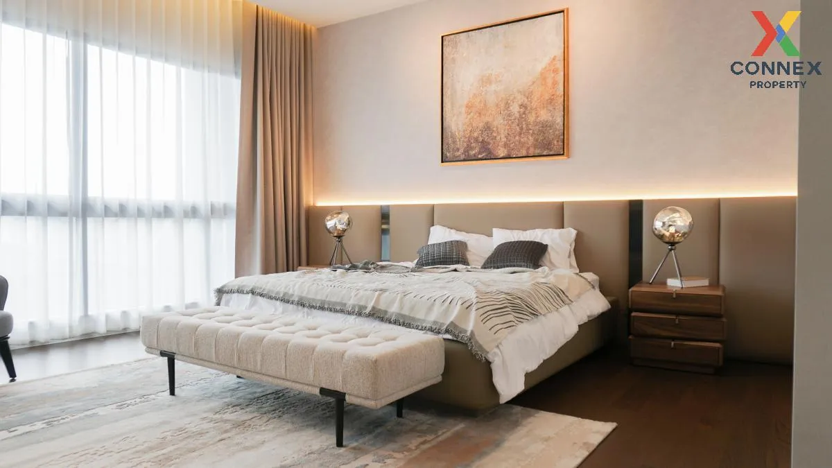 For Sale House , BuGaan Krungthep Kreetha , wide frontage , Hua M