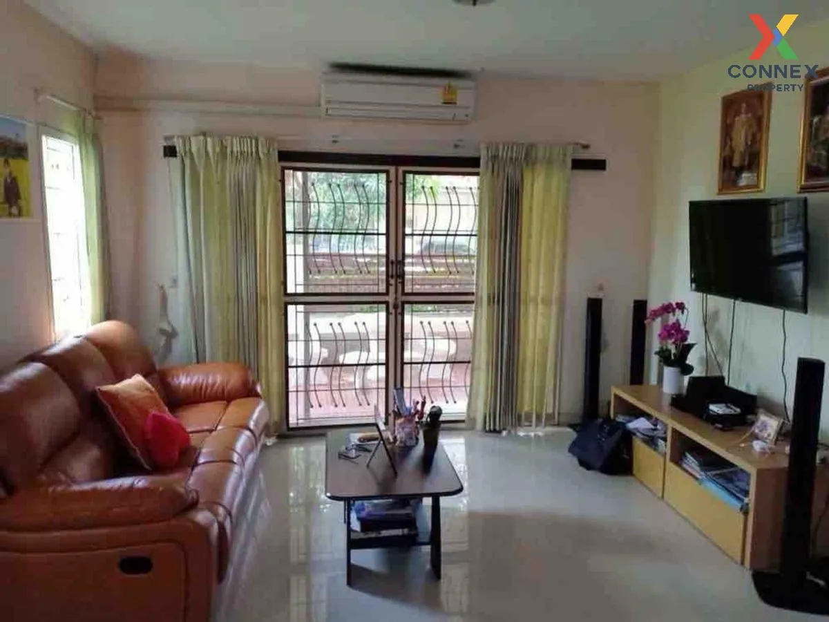 ขายบ้าน  บ้านบุรีรมย์ รามอินทรา - ซาฟารี สามวาตะวันตก เขต คลองสาม 4