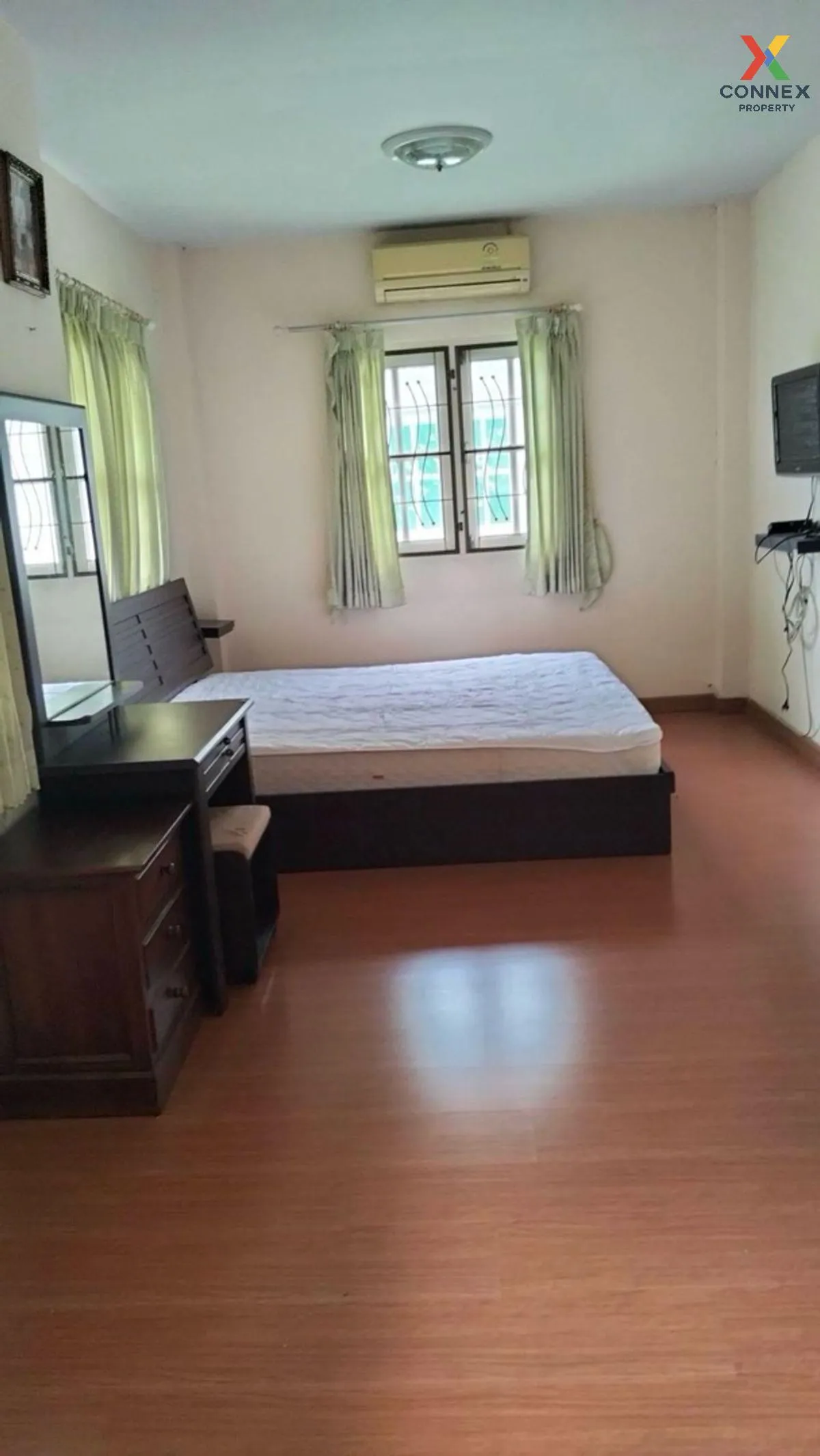 ขายบ้าน  บ้านบุรีรมย์ รามอินทรา - ซาฟารี สามวาตะวันตก เขต คลองสาม