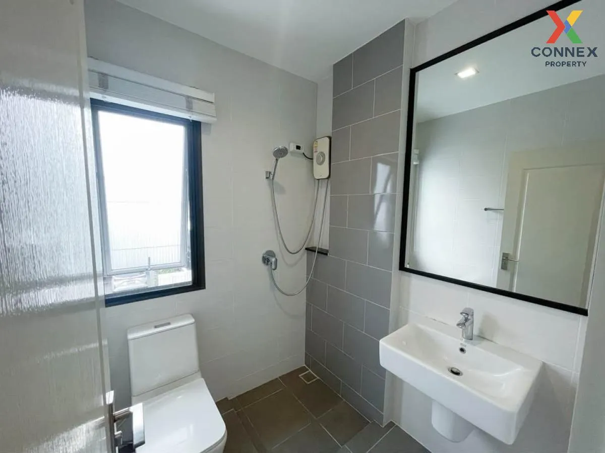For Sale House , Bangkok Boulevard Rama 5 , corner unit , Mahasaw