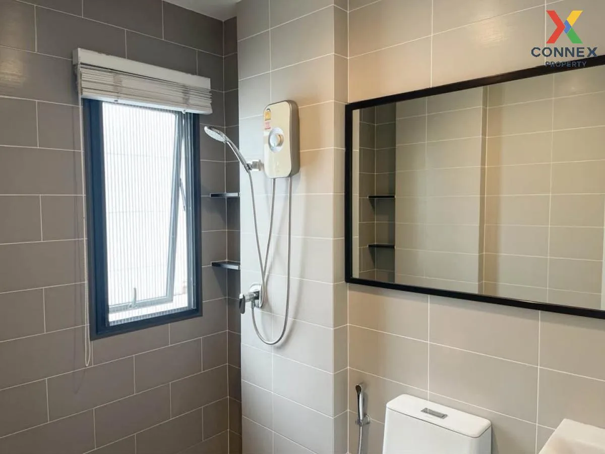 For Sale House , Bangkok Boulevard Rama 5 , corner unit , Mahasaw