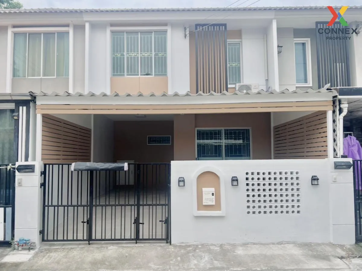 For Sale Townhouse/Townhome  , Pruksa Ville 87 Teparak , newly re 1