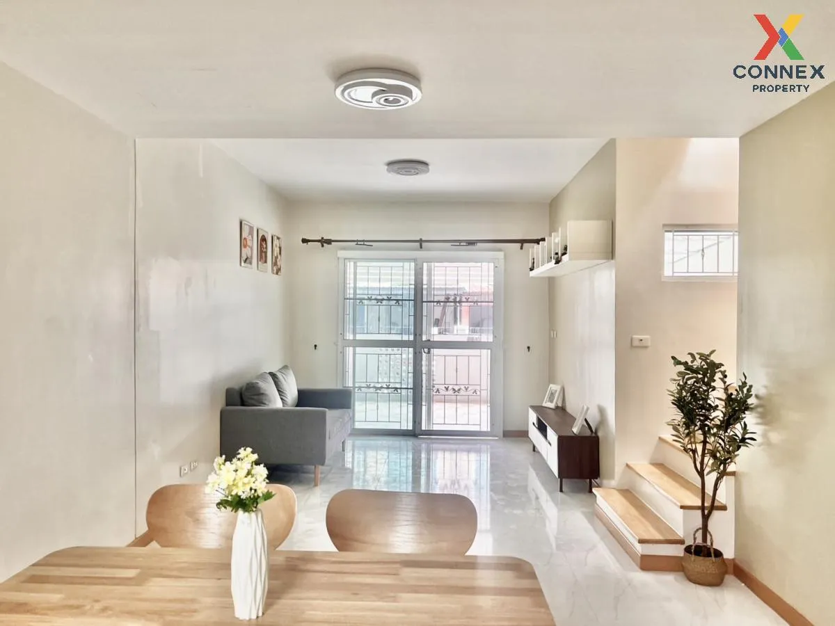 For Sale Townhouse/Townhome  , Pruksa Ville 87 Teparak , newly re 3