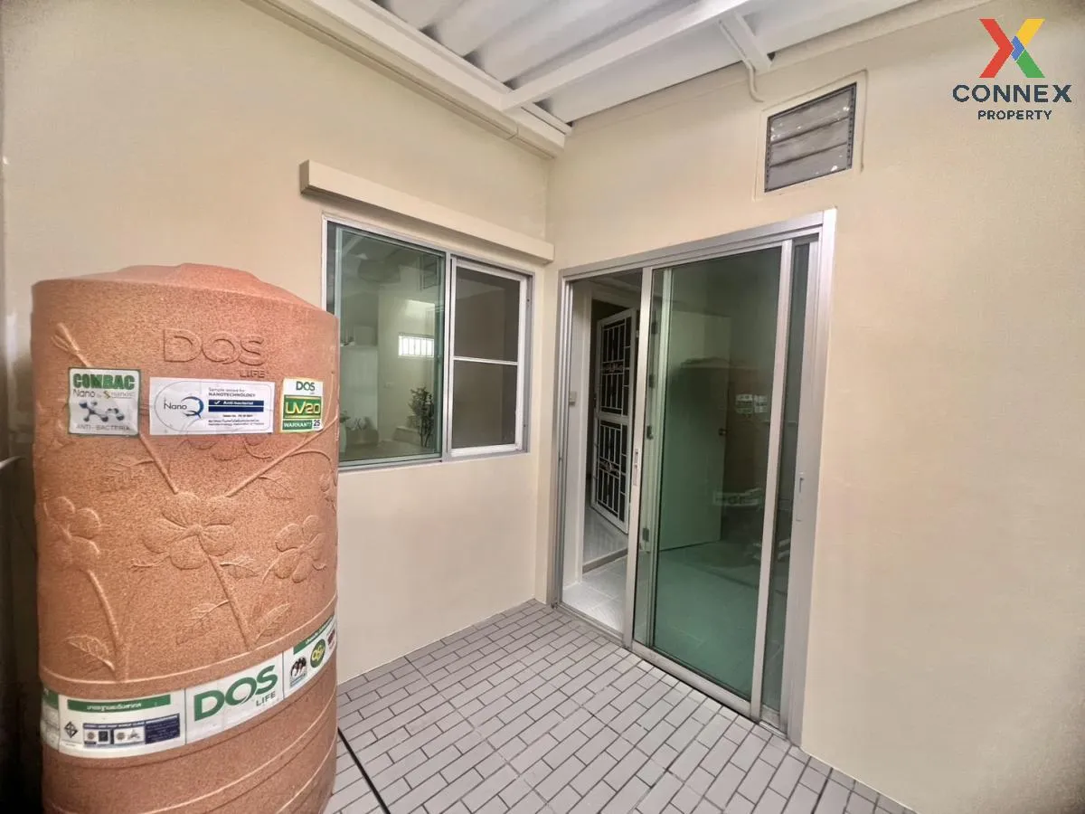 For Sale Townhouse/Townhome  , Pruksa Ville 87 Teparak , newly re