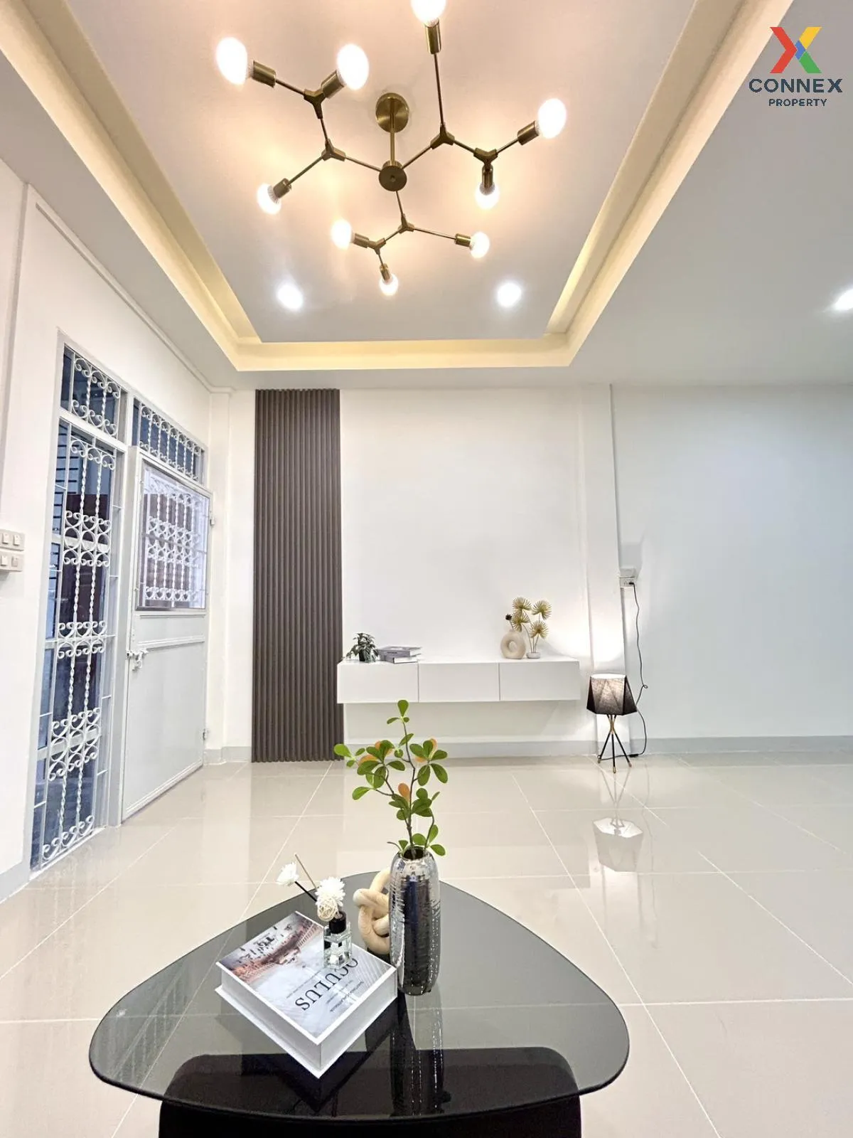 For Sale Townhouse/Townhome  , Baan Sriphet Petchkasem 106 , newl