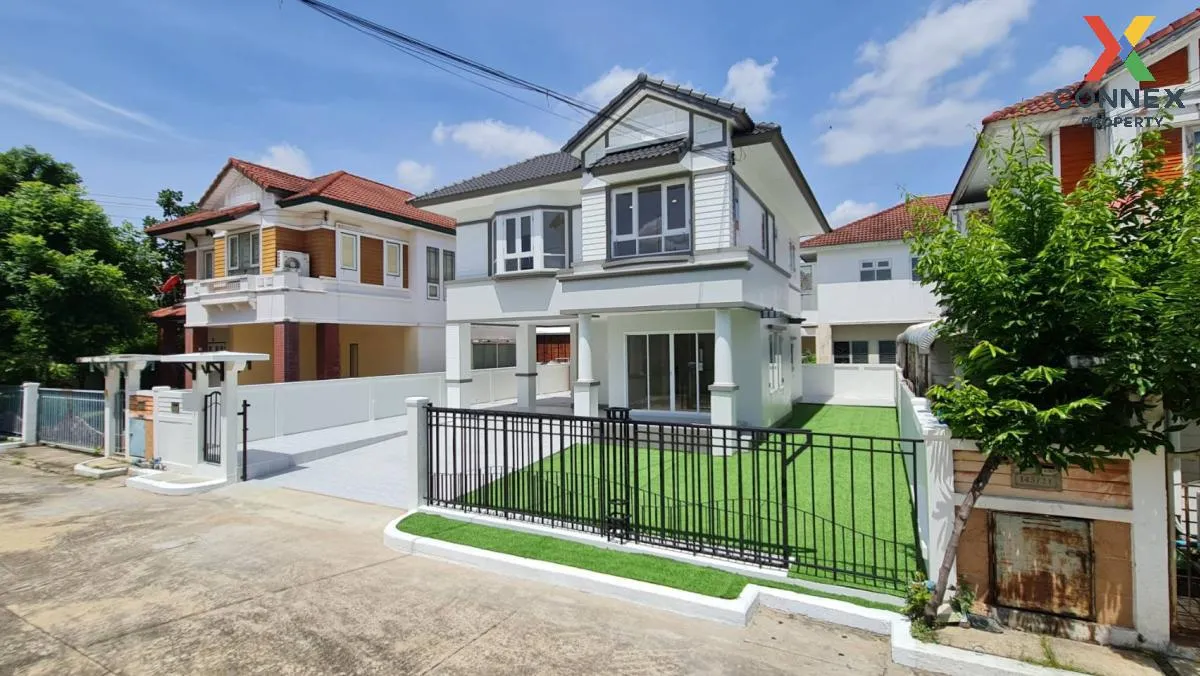 For Sale House , Maneerin Exclusive Park Rangsit , wide frontage  2