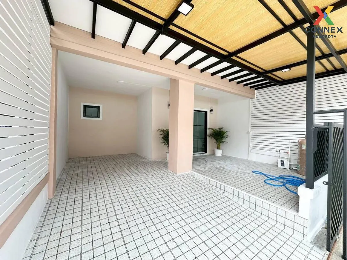 ขายทาวน์เฮ้าส์/ทาวน์โฮม  บ้านพฤกษา 3 บางบัวทอง รีโนเวทใหม่ บางคูร 3
