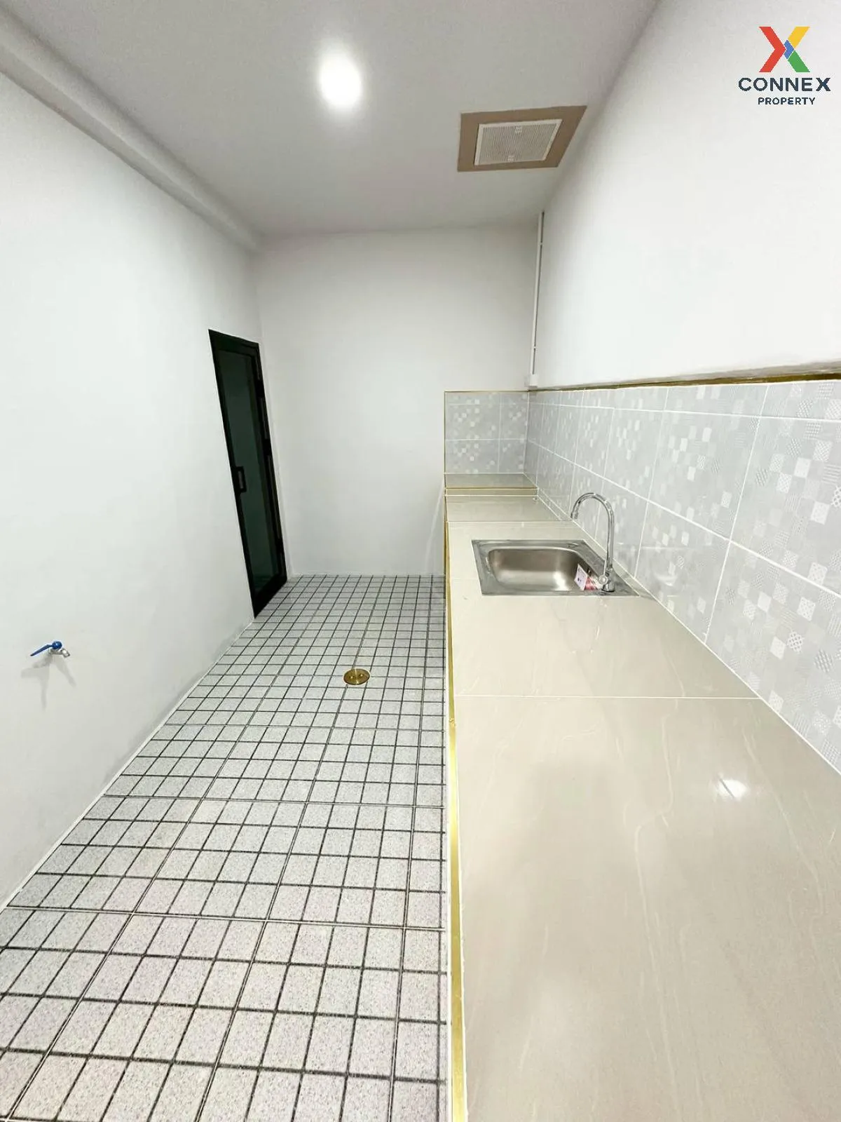 ขายทาวน์เฮ้าส์/ทาวน์โฮม  บ้านพฤกษา 3 บางบัวทอง รีโนเวทใหม่ บางคูร