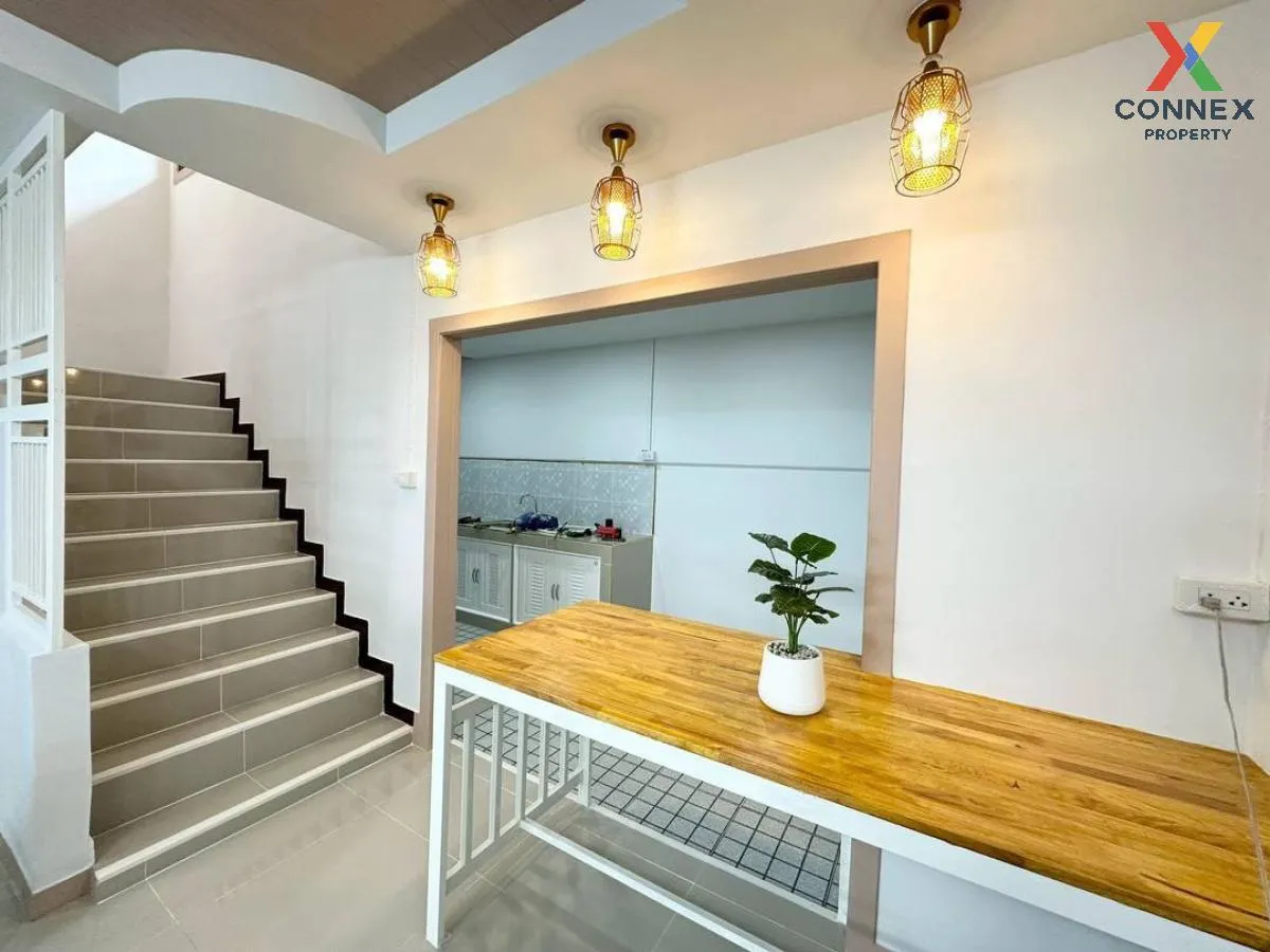 ขายทาวน์เฮ้าส์/ทาวน์โฮม  บ้านพฤกษา 3 บางบัวทอง รีโนเวทใหม่ บางคูร
