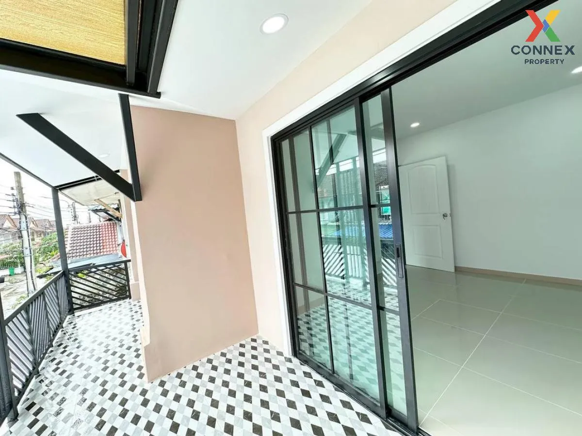 ขายทาวน์เฮ้าส์/ทาวน์โฮม  บ้านพฤกษา 3 บางบัวทอง รีโนเวทใหม่ บางคูร
