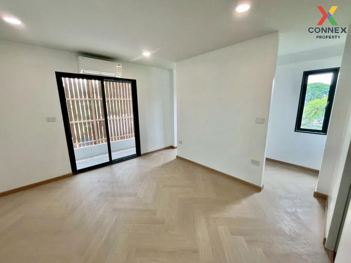 ขายบ้าน  บ้านเมืองทองการ์เด้น ประเวศ เขต ประเวศ กรุงเทพ CX-134631
