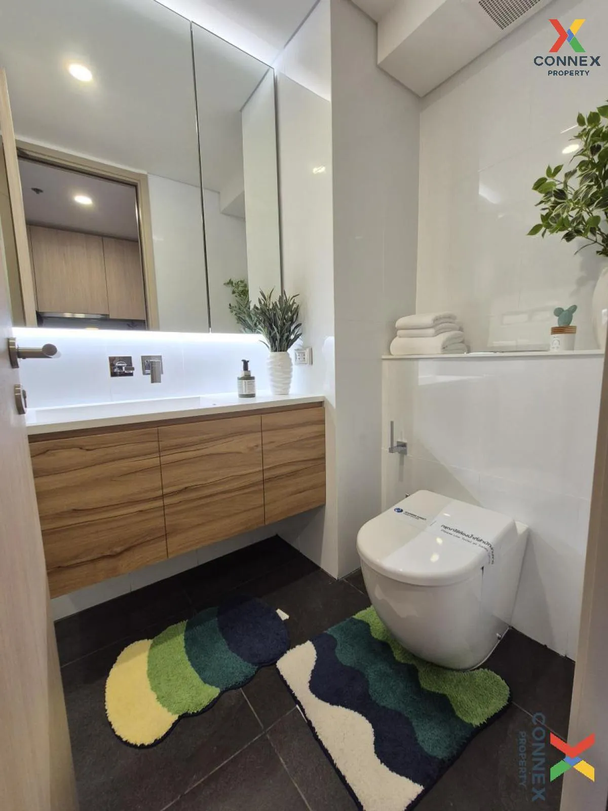 For Sale Condo , Siamese Rama 9 (Landmark @MRTA Station) , Huai K