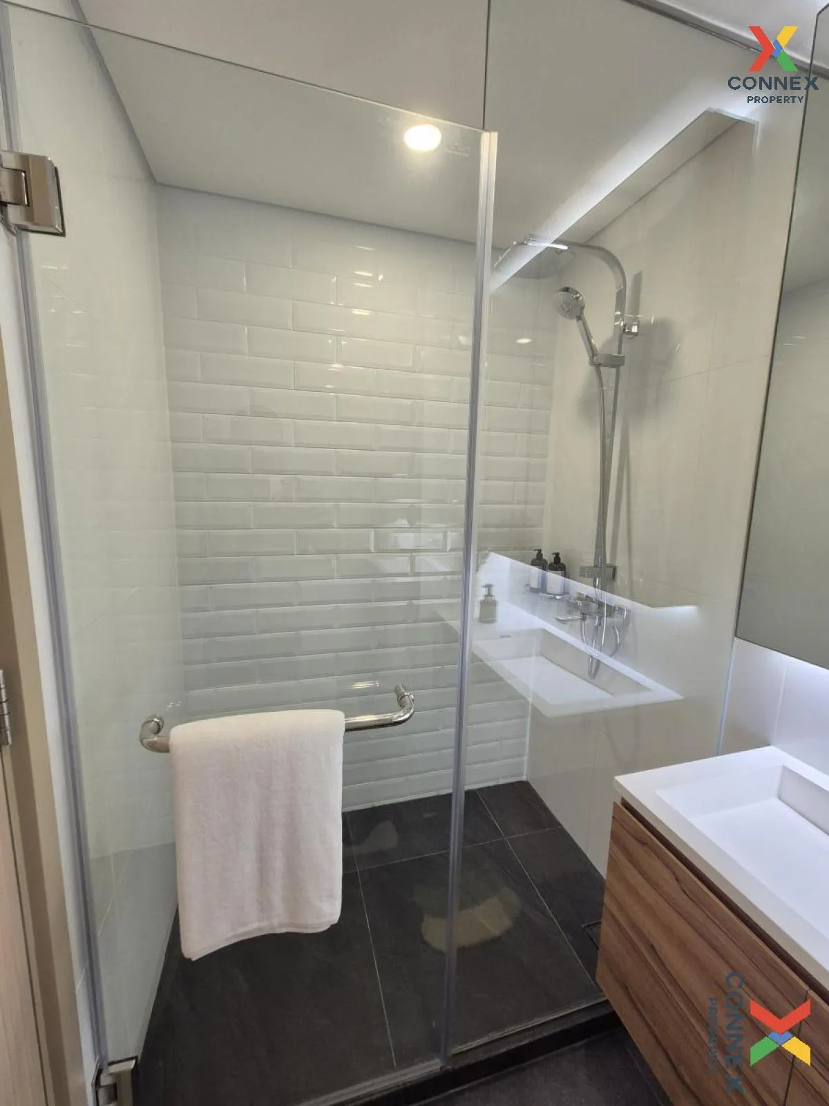 For Sale Condo , Siamese Rama 9 (Landmark @MRTA Station) , Huai K