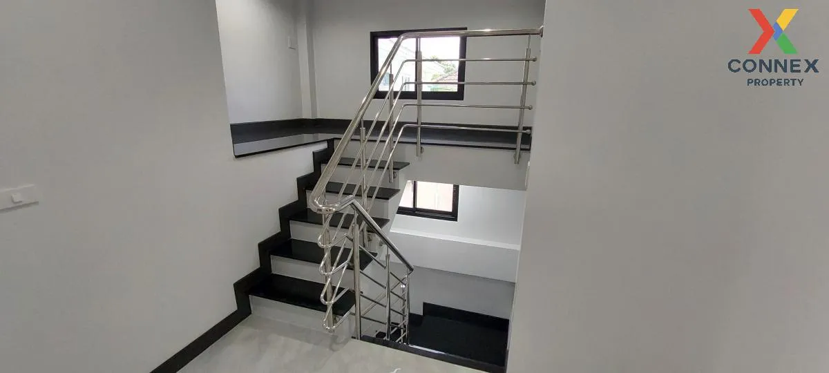 ขายบ้าน  กฤษดานคร 31 ศาลาธรรมสพน์ เขต ทวีวัฒนา กรุงเทพ CX-134651